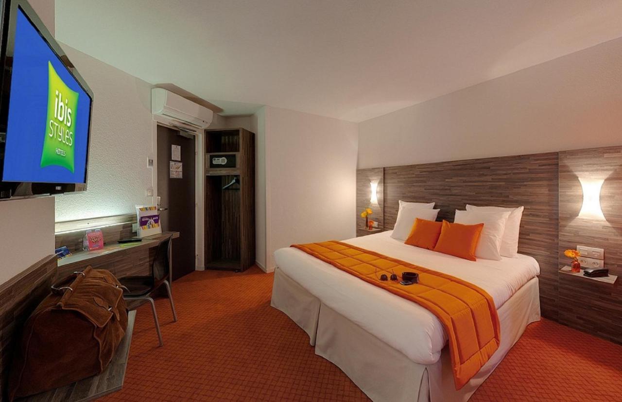 Ibis Styles Rennes Centre Gare Nord Hotel Exterior foto